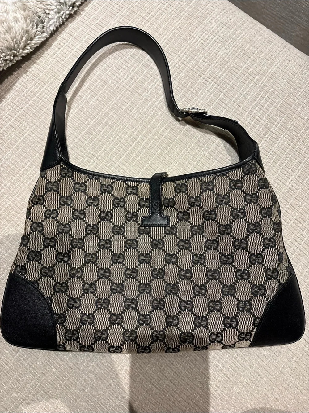 Gucci pre loved